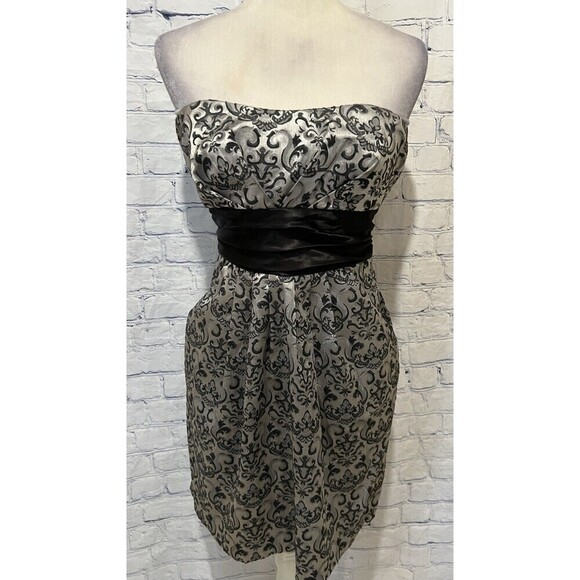 Speechless Size 11 Dress Silver Black Damask Short Sash Empire Waist Pockets - Picture 1 of 5